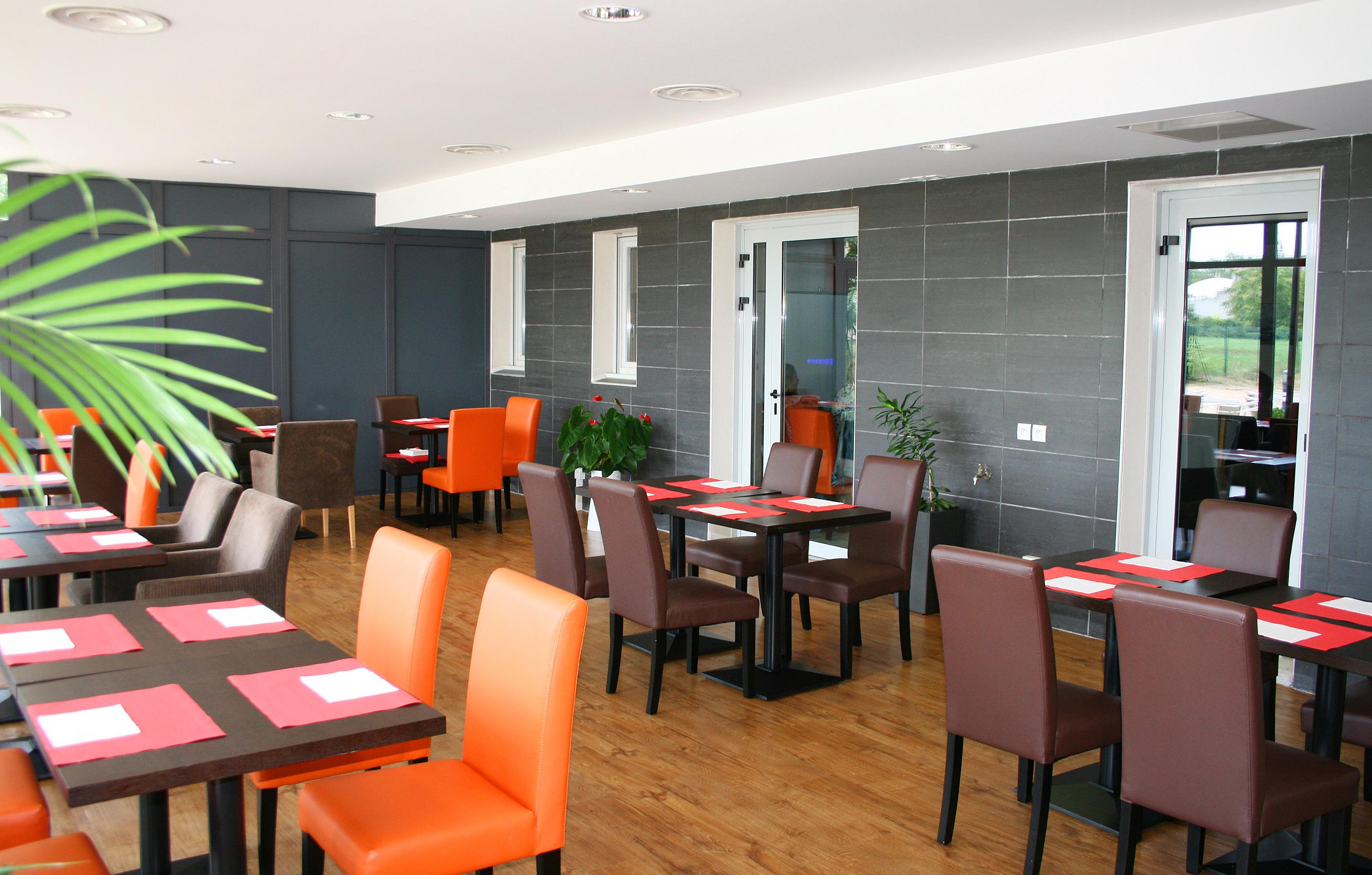Appart'Hotel Odalys City - Bioparc Lyon Est Zewnętrze zdjęcie
