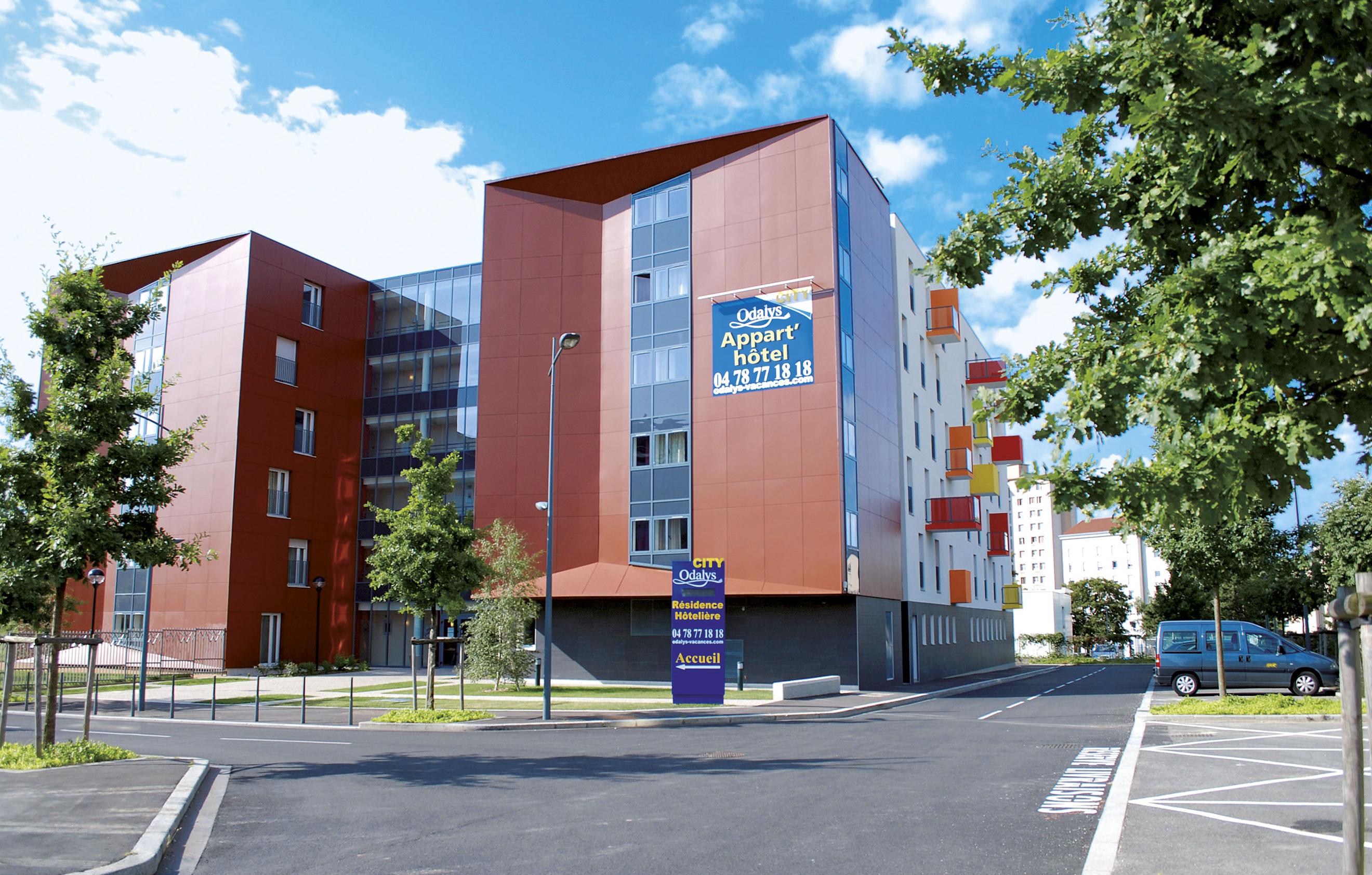 Appart'Hotel Odalys City - Bioparc Lyon Est Zewnętrze zdjęcie