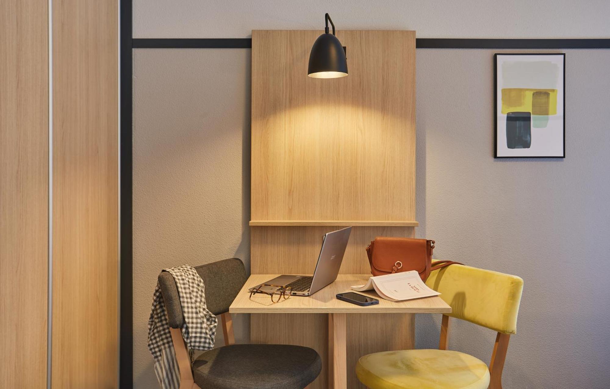 Appart'Hotel Odalys City - Bioparc Lyon Est Zewnętrze zdjęcie
