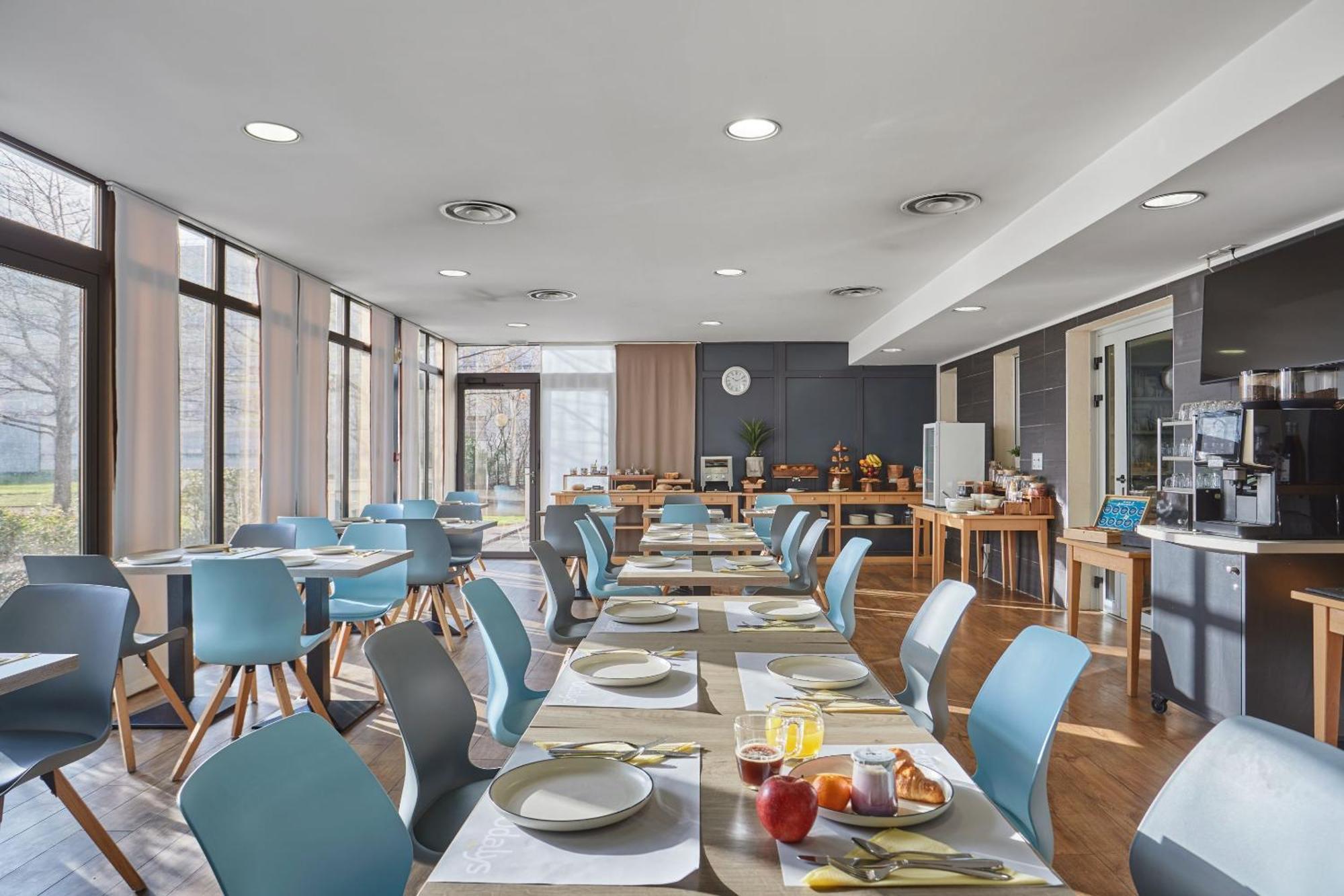 Appart'Hotel Odalys City - Bioparc Lyon Est Zewnętrze zdjęcie
