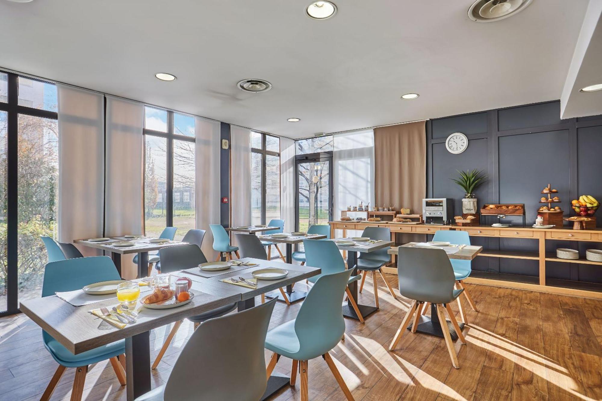 Appart'Hotel Odalys City - Bioparc Lyon Est Zewnętrze zdjęcie