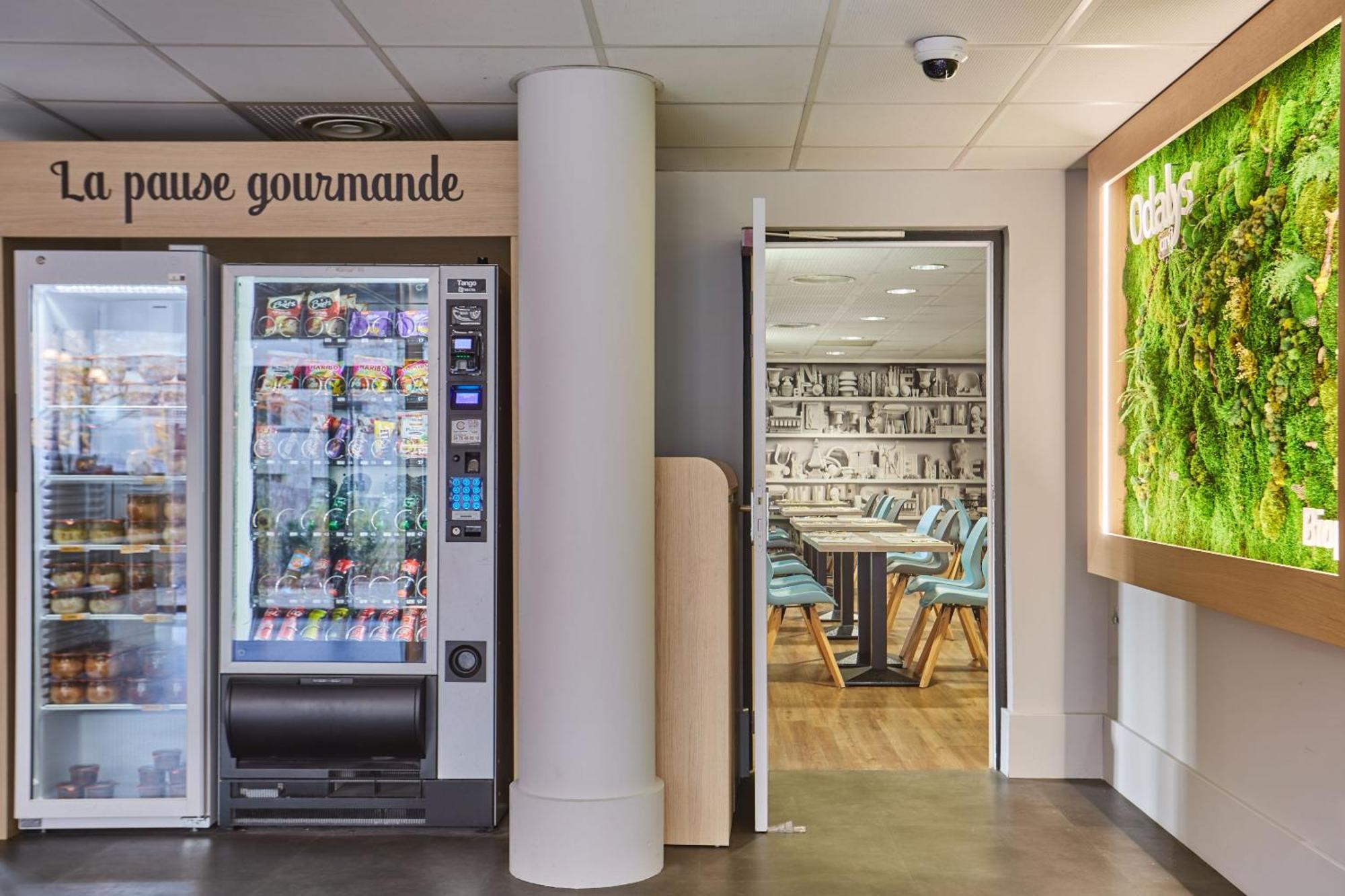 Appart'Hotel Odalys City - Bioparc Lyon Est Zewnętrze zdjęcie