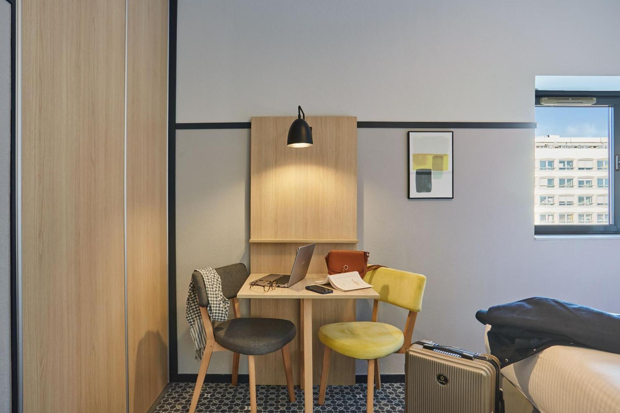 Appart'Hotel Odalys City - Bioparc Lyon Est Zewnętrze zdjęcie