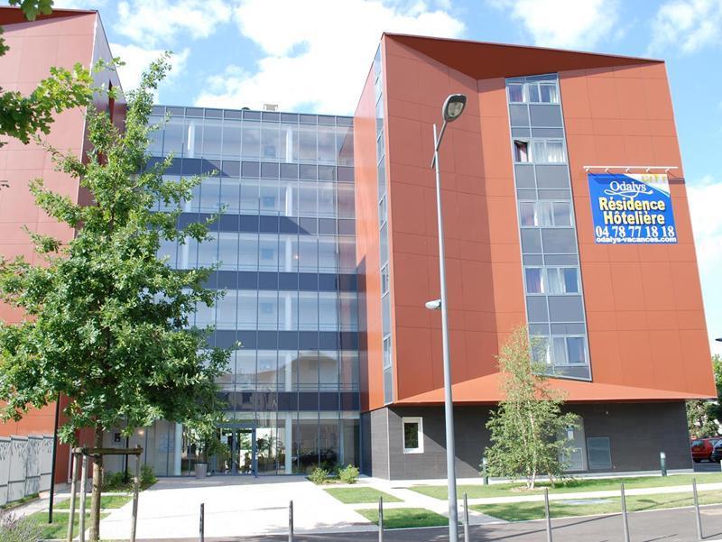 Appart'Hotel Odalys City - Bioparc Lyon Est Zewnętrze zdjęcie