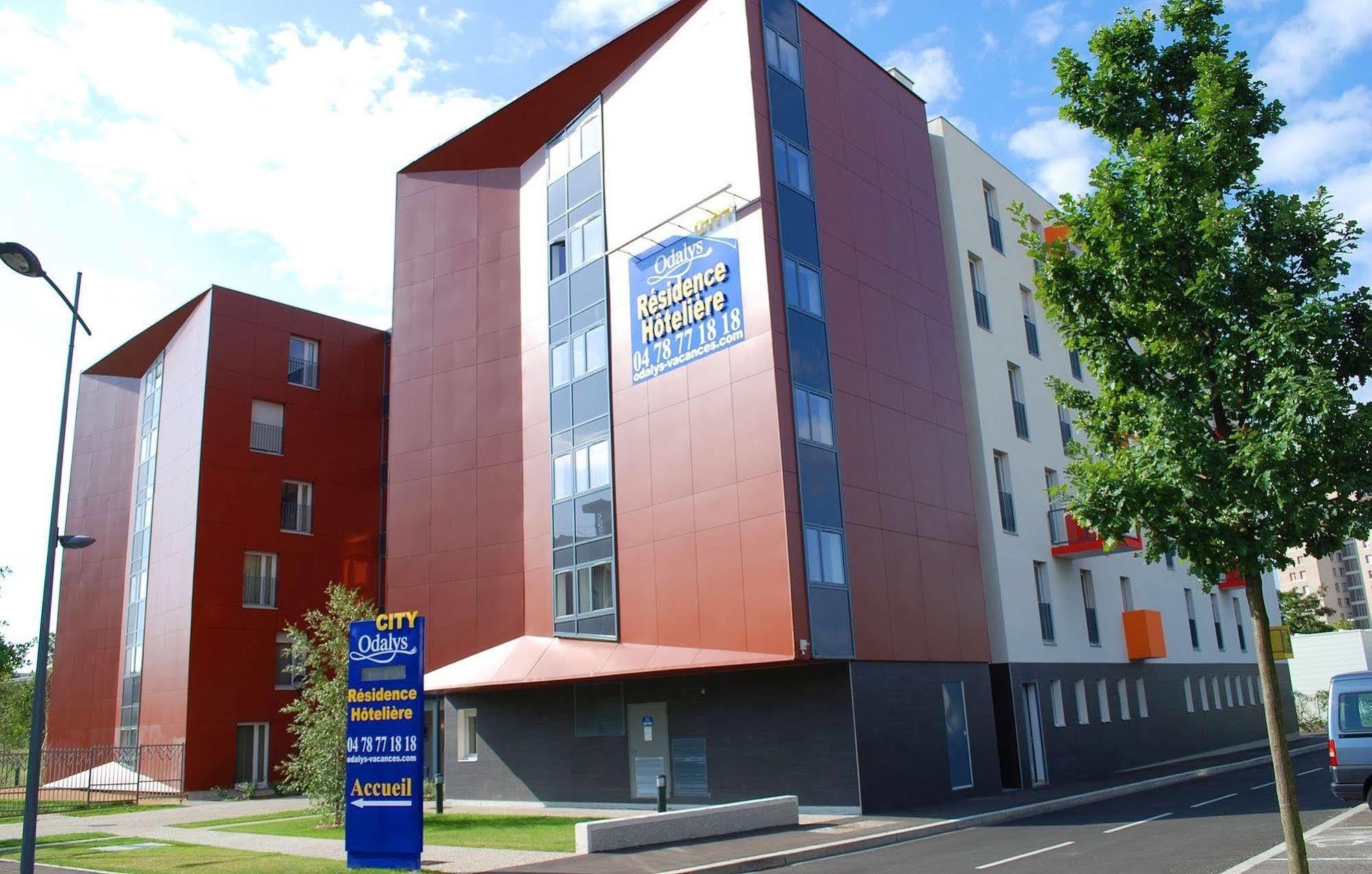 Appart'Hotel Odalys City - Bioparc Lyon Est Zewnętrze zdjęcie